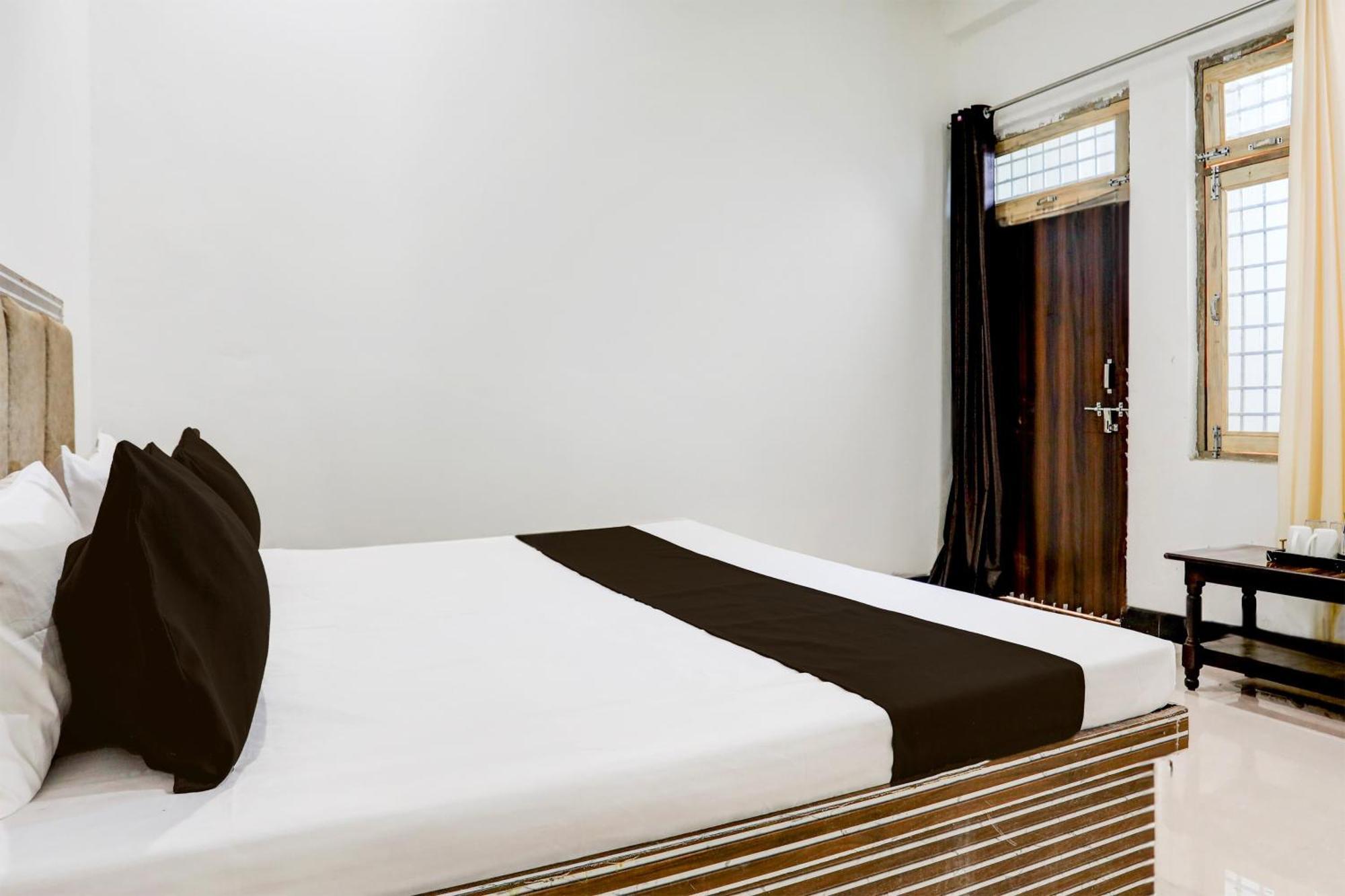 Hotel O Kanha Galaxy Brothers Group 칸푸르 외부 사진